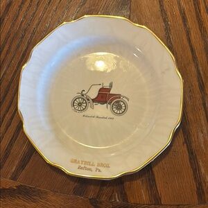 Vintage 5 3/4” Plate with 1903 Oldsmobile Runaround